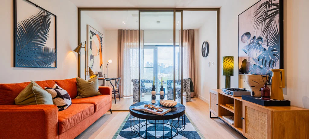 Riverscape at Royal Wharf - Image Gallery