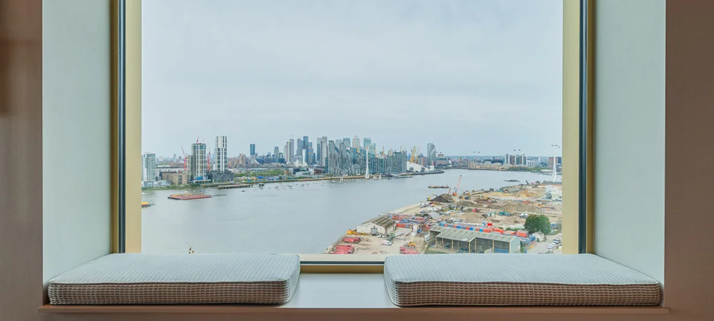Riverscape at Royal Wharf - Image Gallery