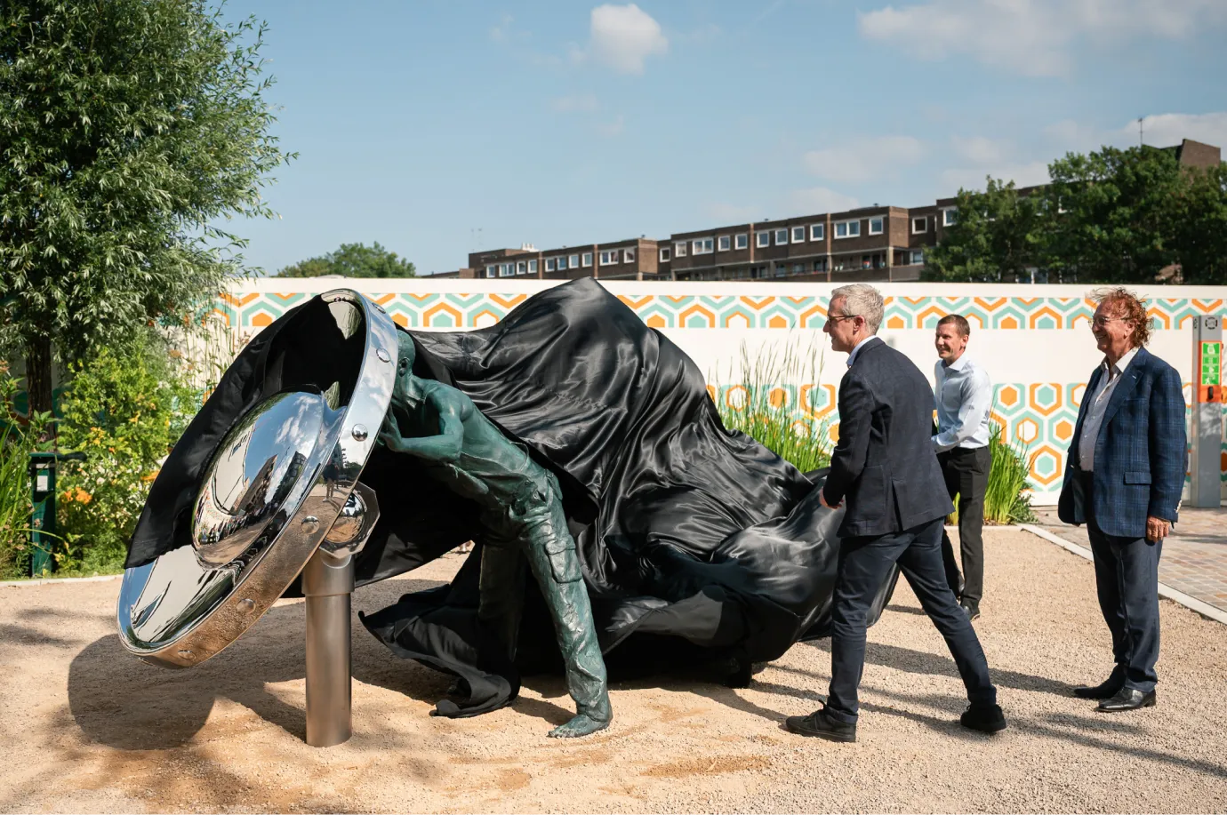 The Brentford Project - Sculpture Unveiling