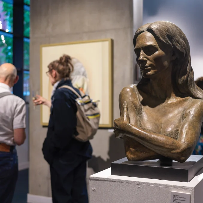 London City Island - Gallery Sculpture