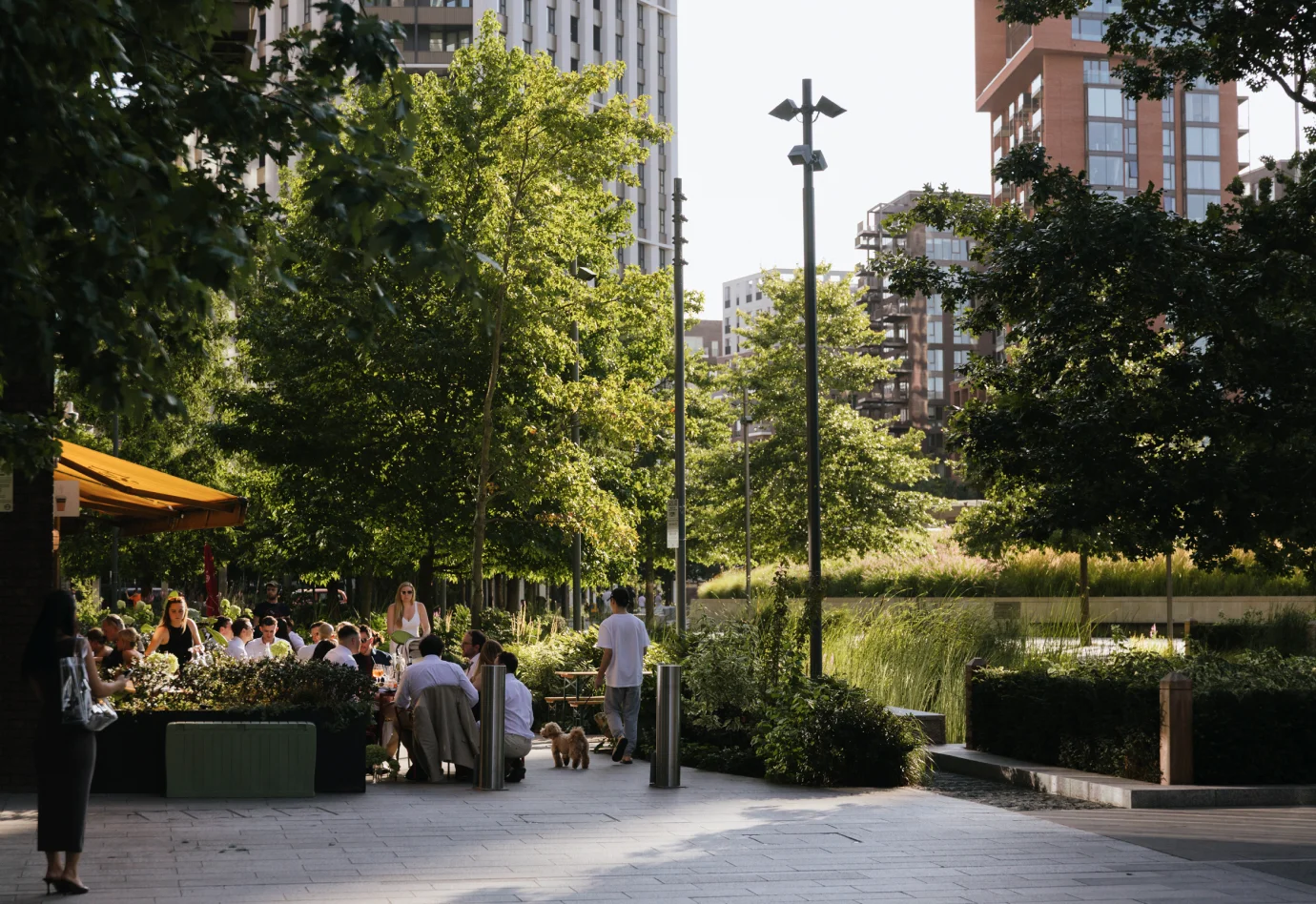 Embassy Gardens - evening alfresco