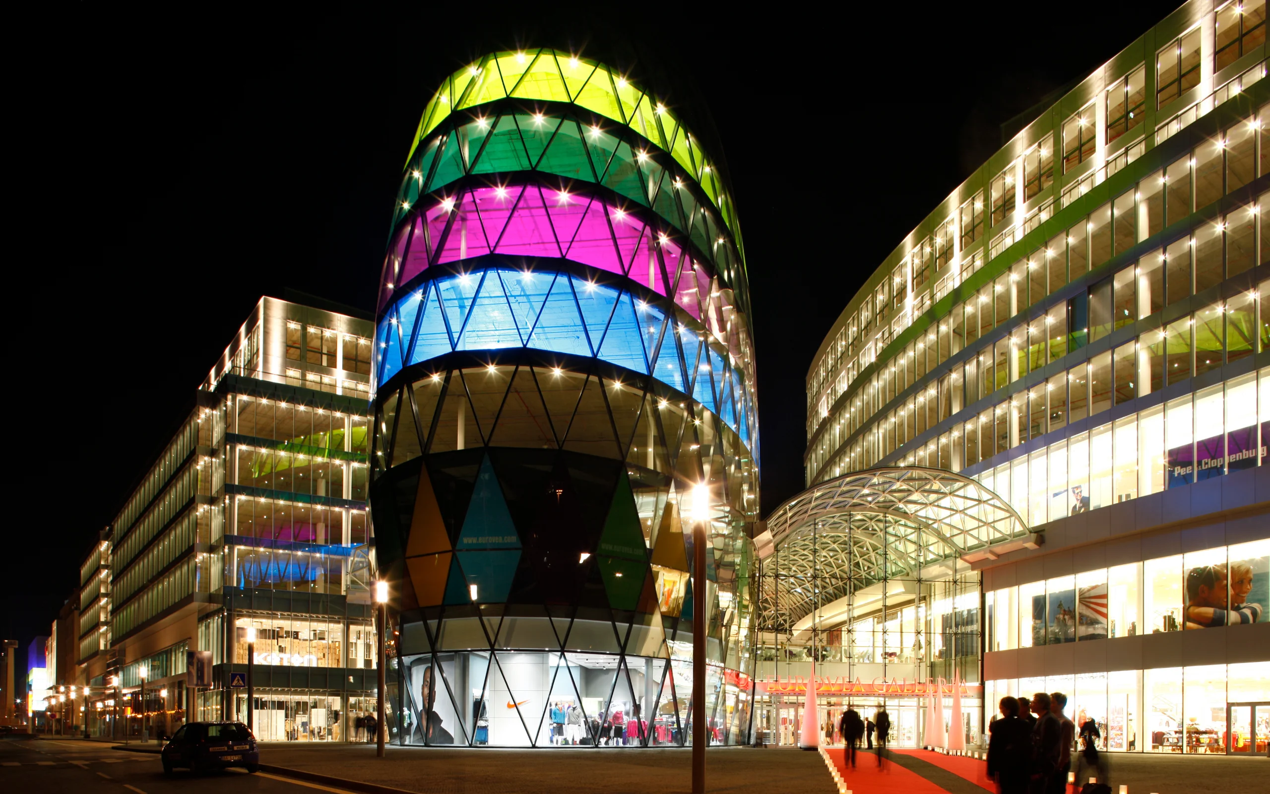 Eurovea - night exterior