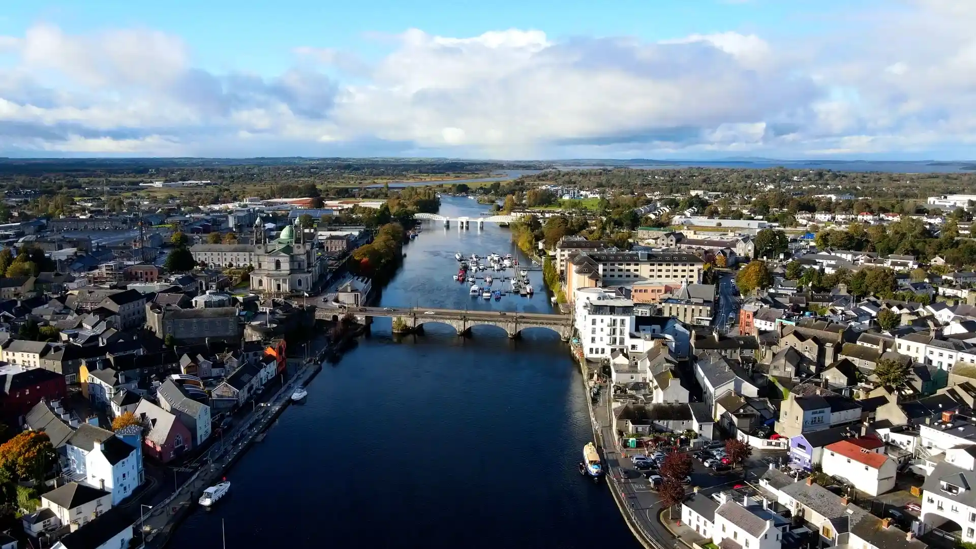 athlone-banner-video-holding